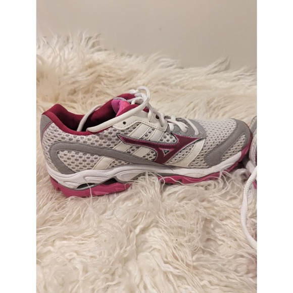 Mizuno Wave Enigma2 pink shoes - Picture 6 of 10